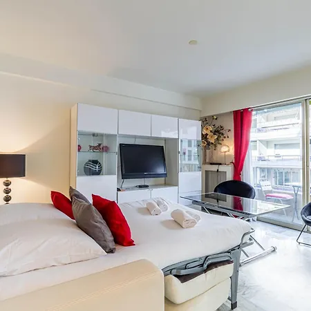 Apartment Cozy In The Heart Of - Near Sea *