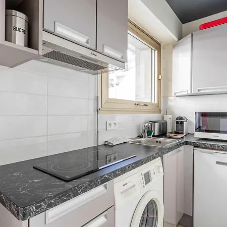 Apartment Cozy In The Heart Of - Near Sea *